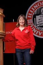 Lisa Hernbrott portrait